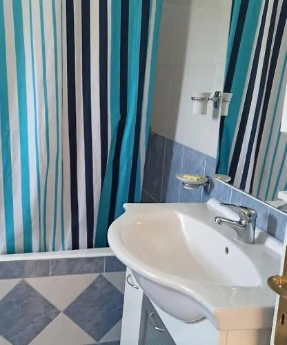 Family Bitri Piqeras