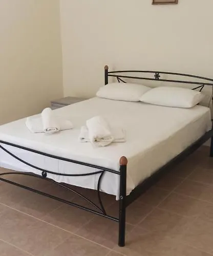 Family Bitri Piqeras