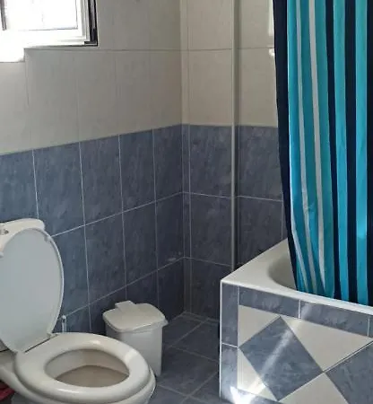 Family Bitri Piqeras