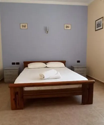 Family Bitri Apartamento