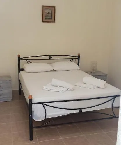 Family Bitri * Piqeras