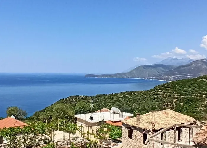 Family Bitri Apartamento *